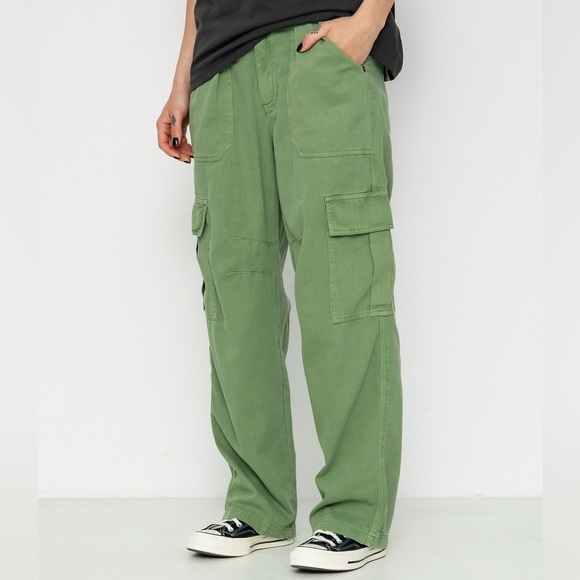 Billabong Pants - Billabong Green Cargo Pants